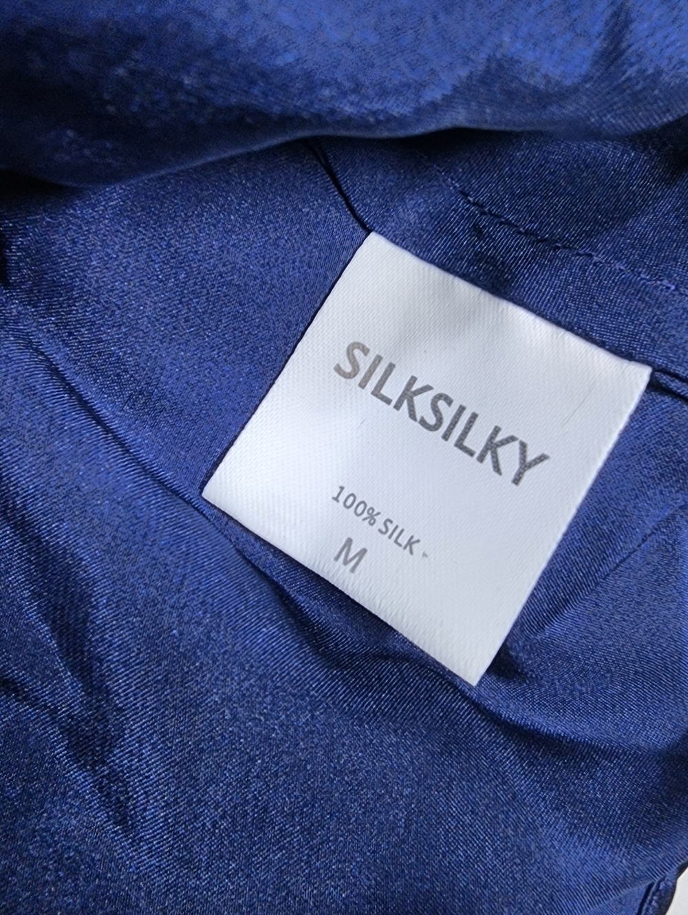 Silksilky Navy Silk Spaghetti Strap Top Womens M NWT Luxe Summer - Picture 2 of 5
